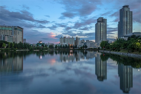 奶茶店朋友圈宣传语 夏日奶茶店朋友圈宣传语