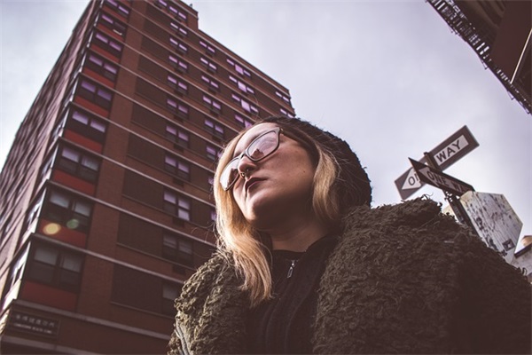 带有情的qq网名