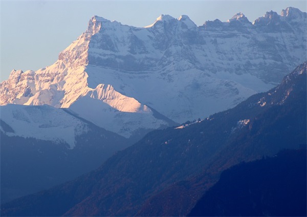 总务部岗位职责(精选2篇)