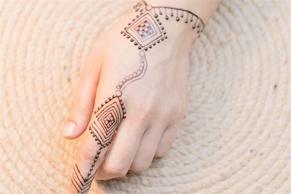 服务行业口号大全霸气十足(精选45句)