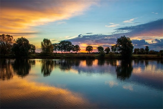 建军节95周年黑板报祝福语