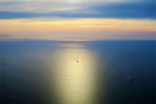 快乐工作励志早安语录 朋友圈励志正能量语录